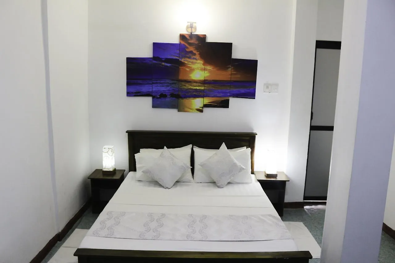 Yoho Travellers Residence Kandy Konukevi